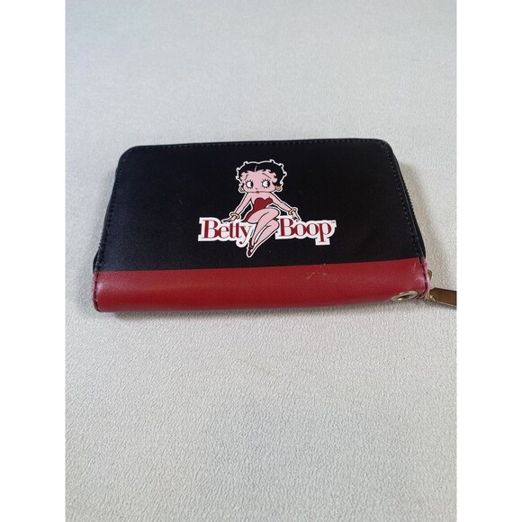 Betty Boop Hearts Wristlet Wallet Zipper - Picture 6 of 9